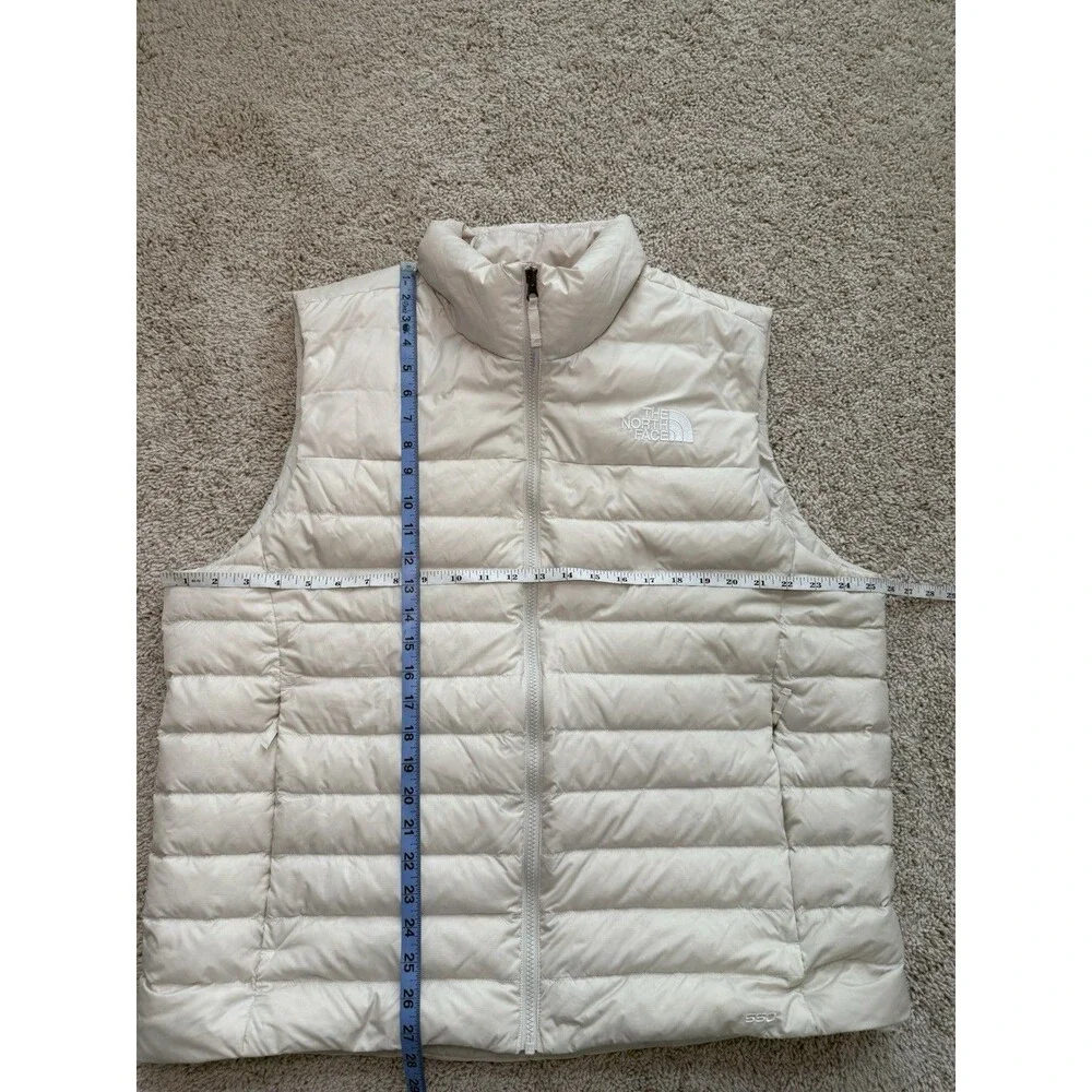The North Face 550 Mens XLarge Cream Full Zip Goose Down Puffer Vest Versatile